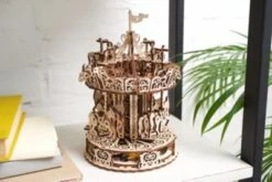 UGEARS Modellbausatz KARUSSELL -Spielzeug Geschaft 16303152 05