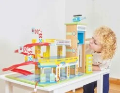 Le Toy Van Le Grand Garage - Parkgarage 11 Le Toy Van Le Grand Garage - Parkgarage -Spielzeug Geschaft 19420162 06