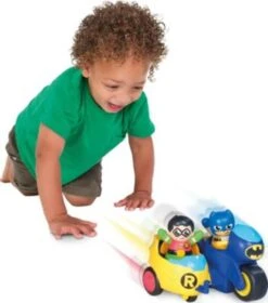 Tomy Batman 2-in-1 Batcycle -Spielzeug Geschaft 25023187 06