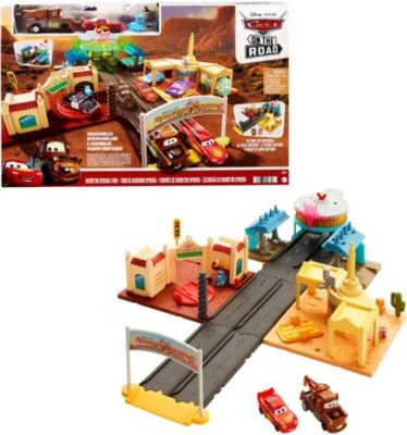 Disney / Pixar Disney Pixar Cars Disney+ Radiator Springs Playset 1 Disney / Pixar Disney Pixar Cars Disney+ Radiator Springs Playset