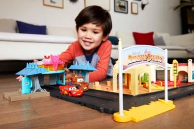 Disney / Pixar Disney Pixar Cars Disney+ Radiator Springs Playset 3 Disney / Pixar Disney Pixar Cars Disney+ Radiator Springs Playset - Image 3