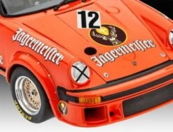 Geschenkset Jägermeister Motor Sport Zum 50. Jubiläum Mit Dem Rennwagen Porsche 934 RSR, Revell Modellbausatz Mit Basiszubehör Im Maßstab 1:24, 104 Teile, 17,9 Cm -Spielzeug Geschaft 26291018 03