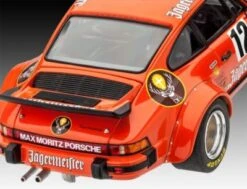 Geschenkset Jägermeister Motor Sport Zum 50. Jubiläum Mit Dem Rennwagen Porsche 934 RSR, Revell Modellbausatz Mit Basiszubehör Im Maßstab 1:24, 104 Teile, 17,9 Cm -Spielzeug Geschaft 26291018 04
