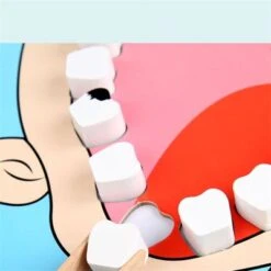 SHAOKE Kinderspielhaus-Zahnarzt-Spielzeugset Simulierte Zahnextraktion Und Zahnersatz, Baby Putzt Zähne Und Schützt Die Zähne, Holzspielzeug Für Die Frühe Bildung Arztkoffer -Spielzeug Geschaft 31510277 04